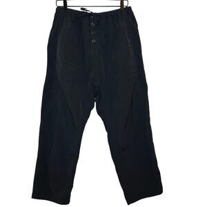 NWT Lioness Women’s Relaxed Fit Crop Nylon Pants Black Size Small